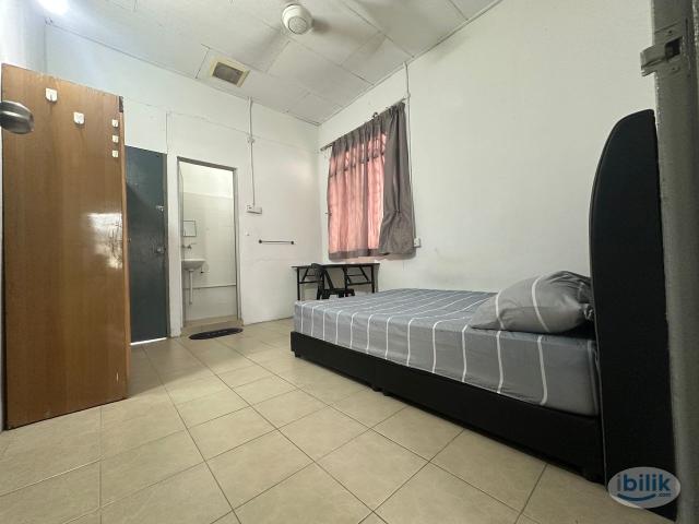 Room for rent in Wellesley, Penang