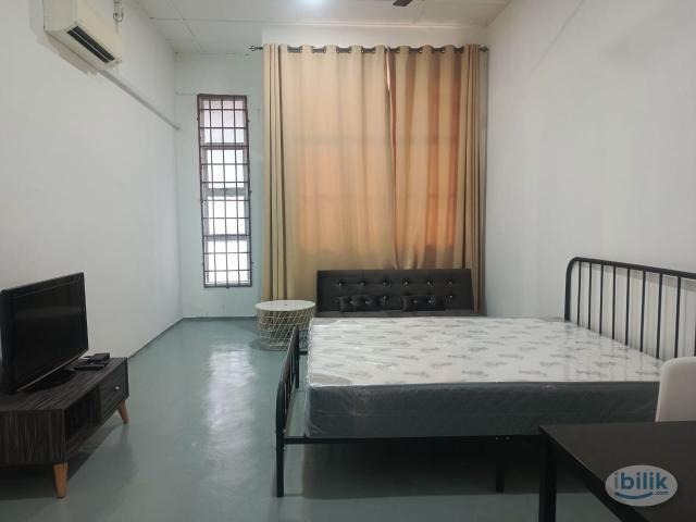 Room for rent in Taman Kulai Besar, Kulai