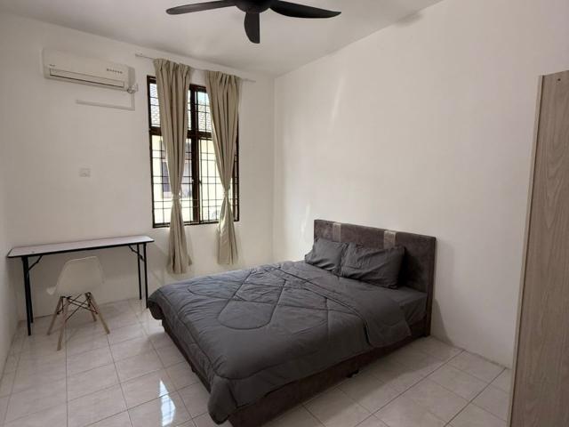 Room for rent in Wellesley, Penang
