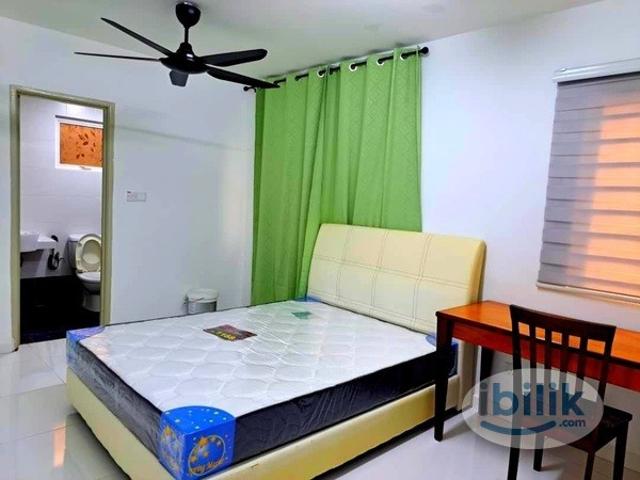 Room for rent in Sendayan Village, Negeri Sembilan