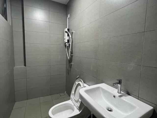 Room for rent in Country Heights Damansara, Kuala Lumpur