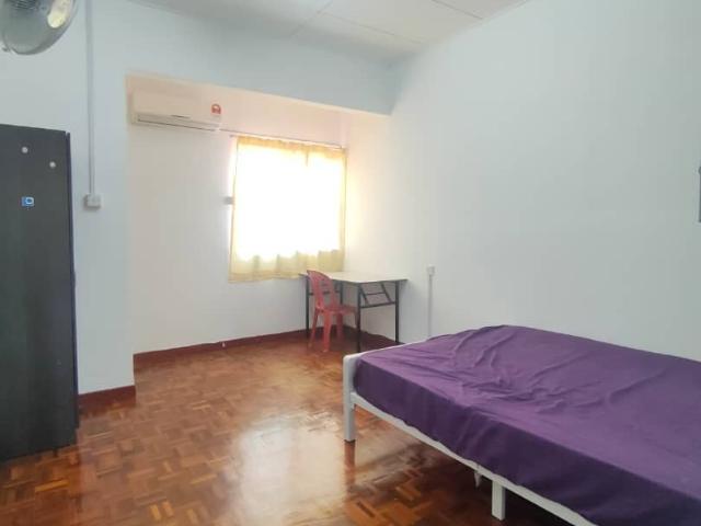 Room for rent in Petaling, Damansara Damai