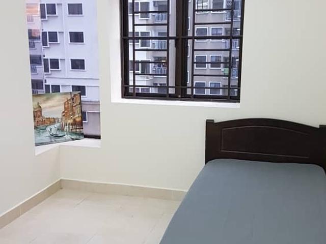 Room for rent in Petaling, Damansara Damai