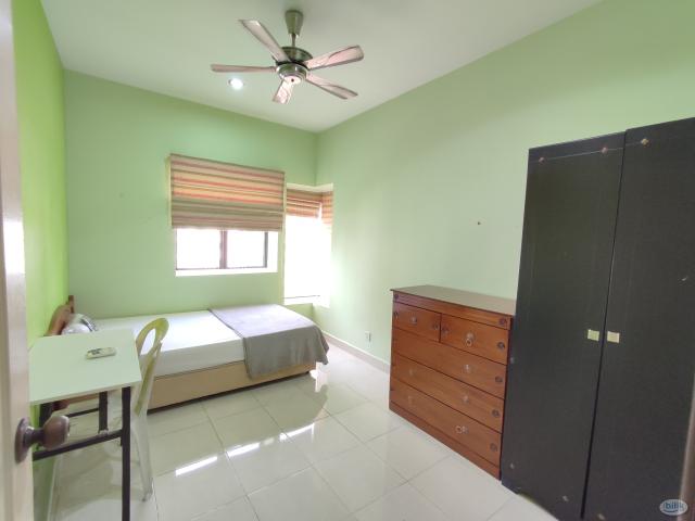 Room for rent in Petaling, Damansara Damai