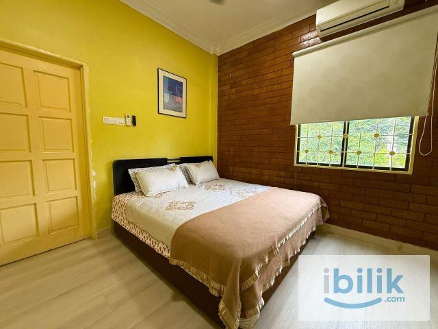 Room for rent in Taman Emas, Sepang