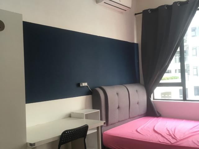 Room for rent in Petaling, Alam Impian