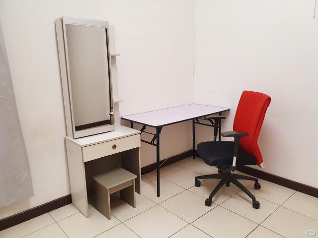 Room for rent in Petaling, Damansara Damai