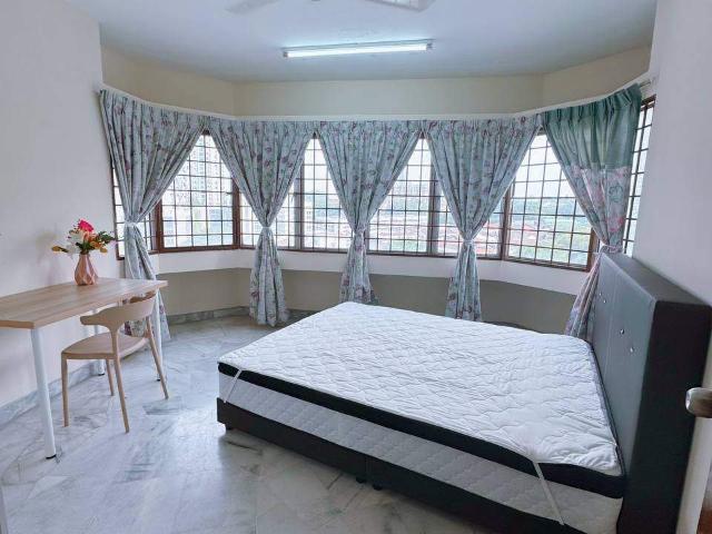 Room for rent in Country Heights Damansara, Kuala Lumpur