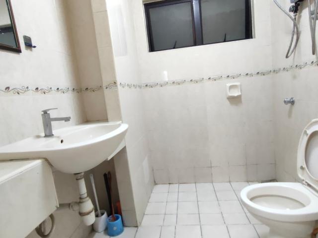 Room for rent in Petaling, Damansara Damai