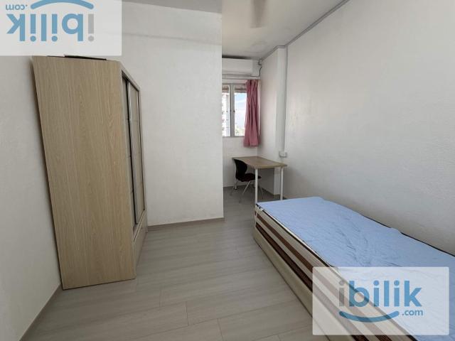 Room for rent in Mukim 13, Georgetown