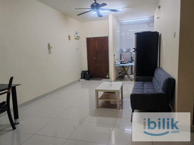 Room for rent in PJU 5, Petaling Jaya
