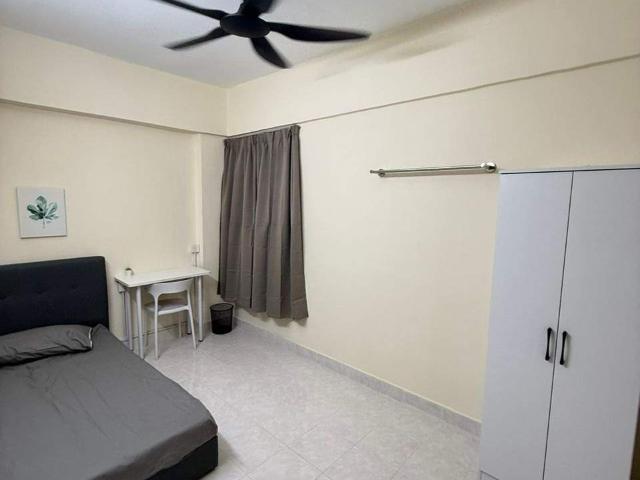 Room for rent in Petaling, Damansara Damai