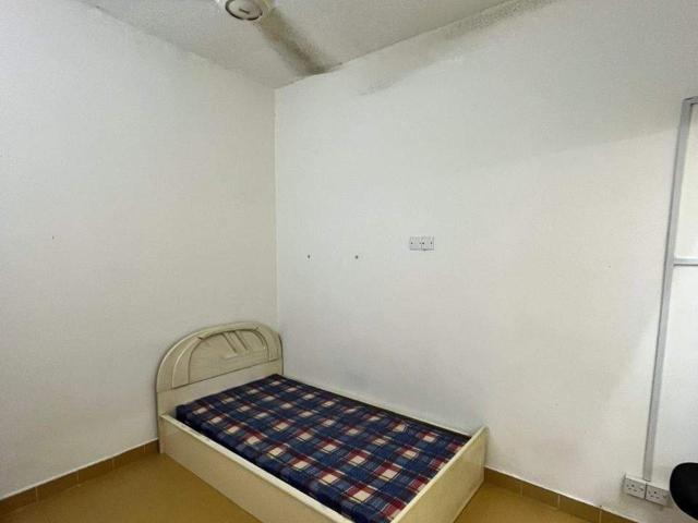 Room for rent in Country Heights Damansara, Kuala Lumpur