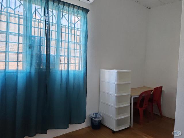 Room for rent in Bayan, Majlis Bandaraya Subang Jaya