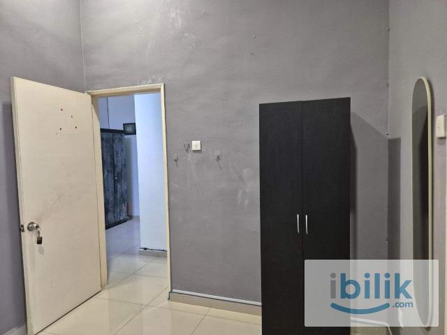 Room for rent in Petaling, Damansara Damai