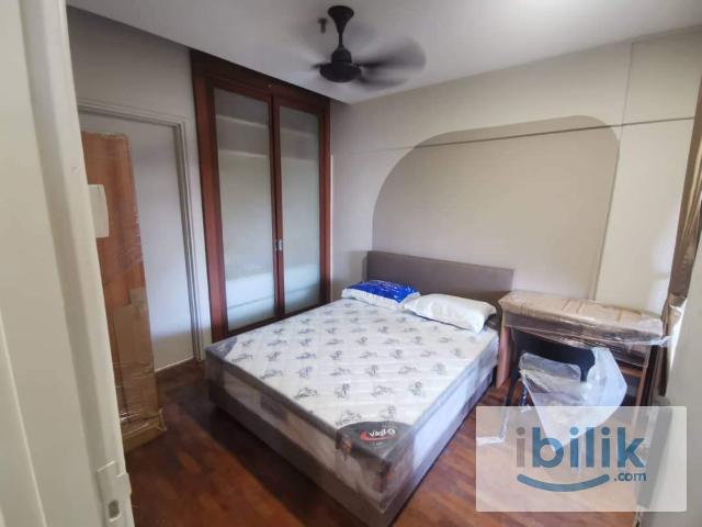Room for rent in Country Heights Damansara, Kuala Lumpur
