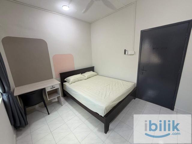 Room for rent in Petaling, Damansara Damai