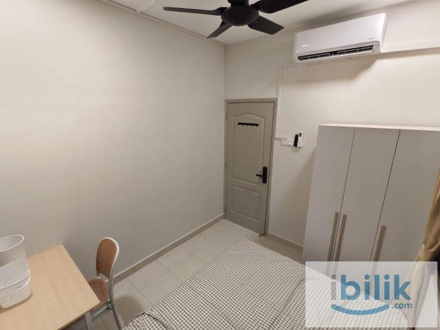 Room for rent in Petaling, Damansara Damai