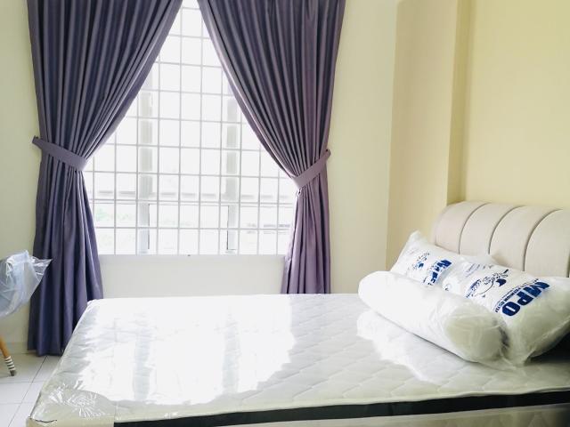 Room for rent in George Town, Negeri Pulau Pinang