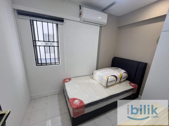 Room for rent in Petaling, Damansara Damai