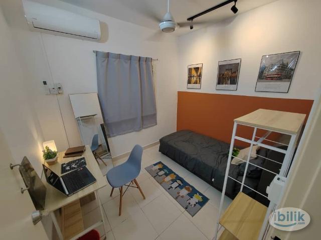 Room for rent in Petaling, Damansara Damai