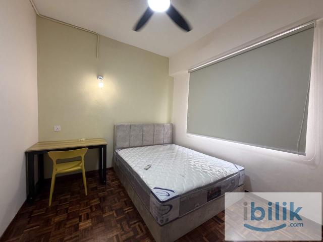 Room for rent in Petaling, Damansara Damai