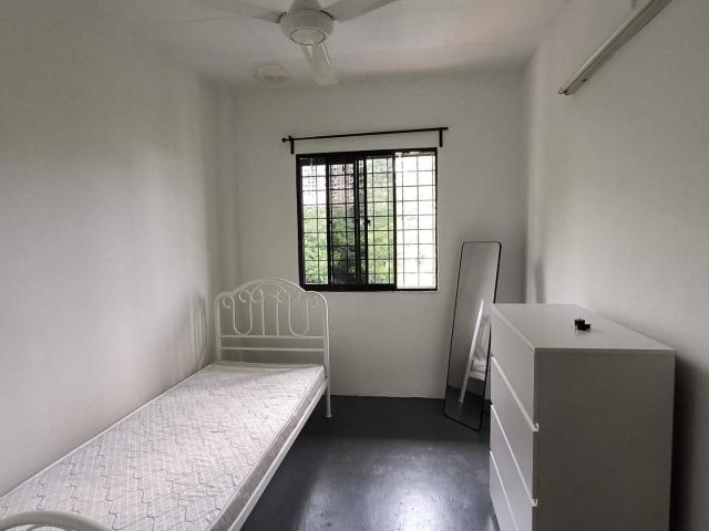 Room for rent in Petaling, Damansara Damai