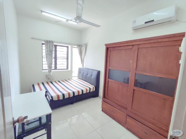 Room for rent in Petaling, Damansara Damai