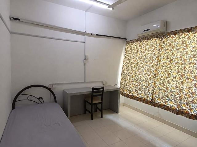 Room for rent in Petaling, Damansara Damai