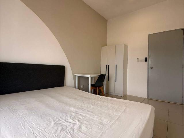 Room for rent in Country Heights Damansara, Kuala Lumpur