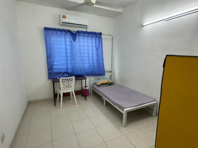 House for rent in Petaling, Alam Impian