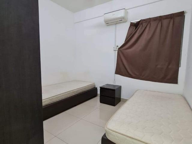 Room for rent in Tanjong Sepat, Selangor