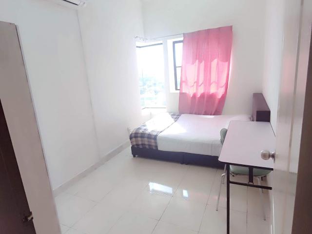 Room for rent in Petaling, Damansara Damai