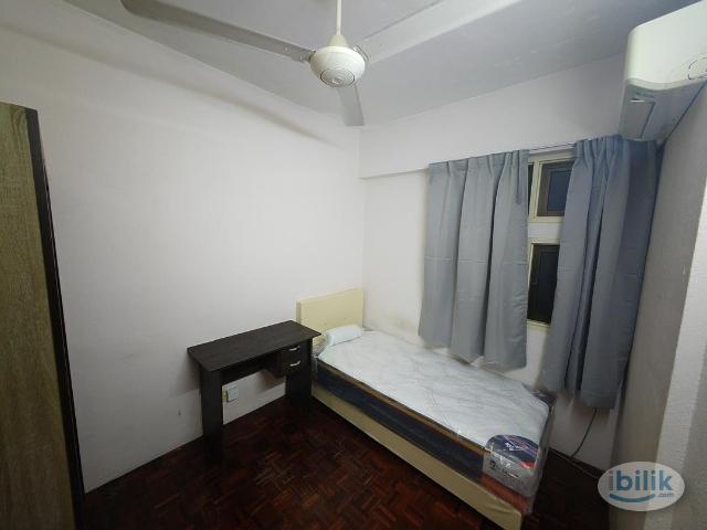 Room for rent in Pulau Tikus, George Town