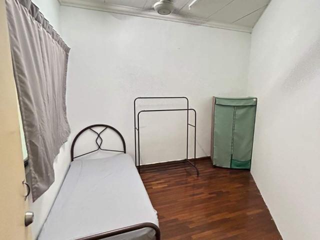 Room for rent in PJU 6, Petaling Jaya