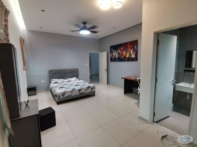 Room for rent in Sendayan Village, Negeri Sembilan