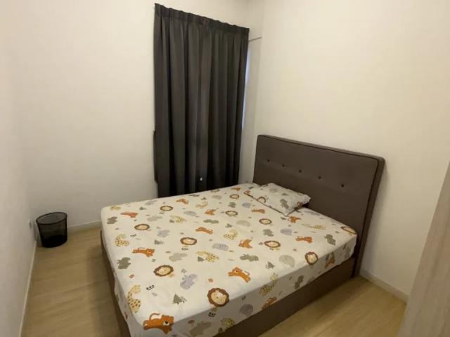 Room for rent in Kuala Lumpur, Country Heights Damansara