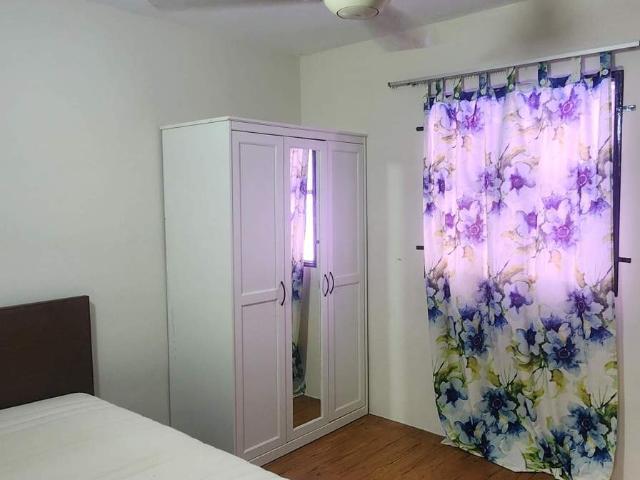 Room for rent in Persiaran Pantai Murni, Kuala Lumpur