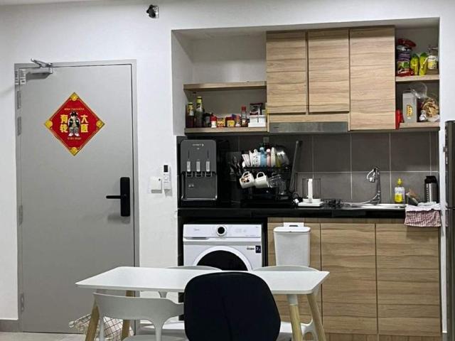 Room for rent in Petaling, Alam Impian