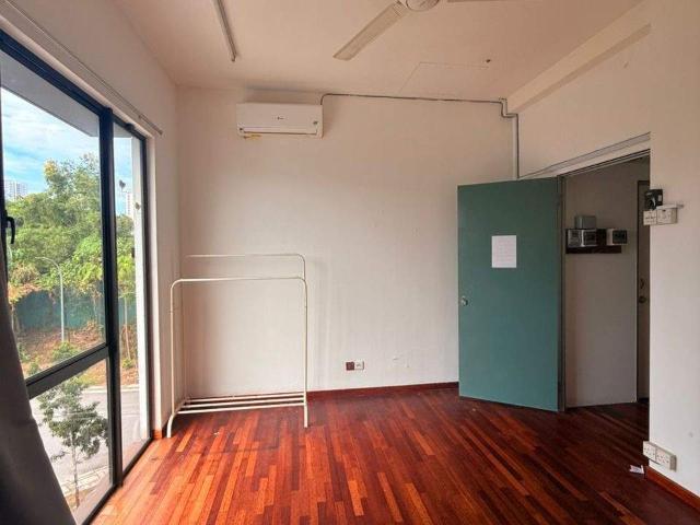 Room for rent in Seksyen U13, Shah Alam