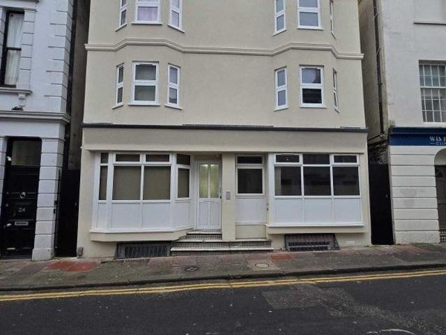 Studio for rent in Brighton, Brunswick