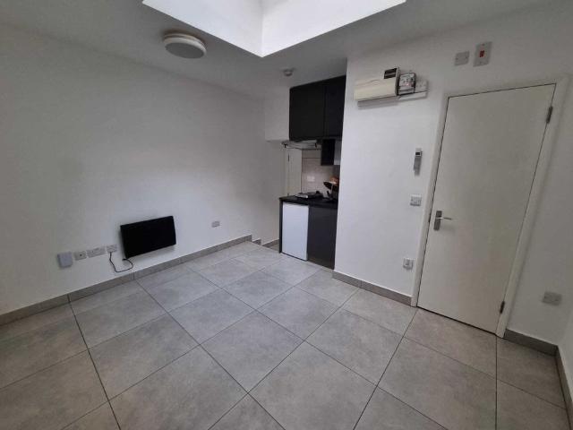 Studio for rent in Brighton, Brunswick Studio for rent in Brighton, Brunswick