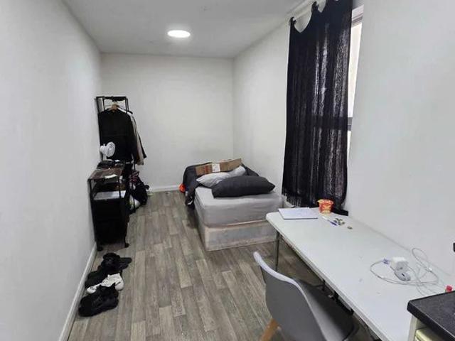 Studio for rent in Brunswick, Brighton & Hove