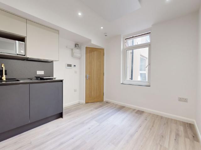 Apartment for rent in Brunswick, Brighton & Hove