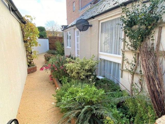 Apartment for rent in Firepool, Rumwell