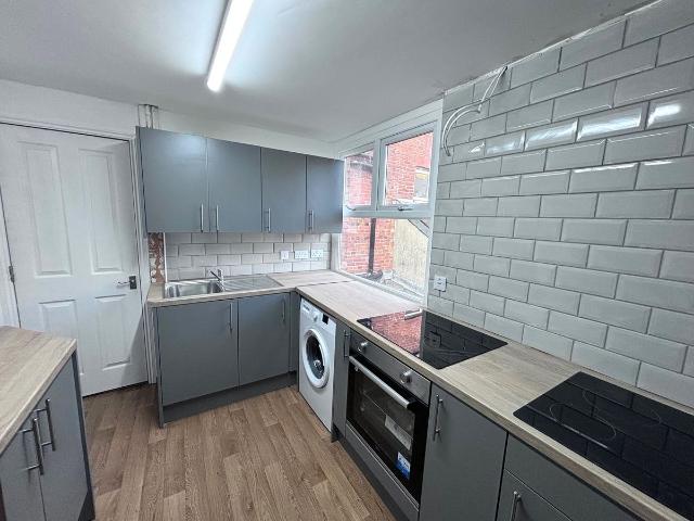 Room for rent in Yeovil, Somerset