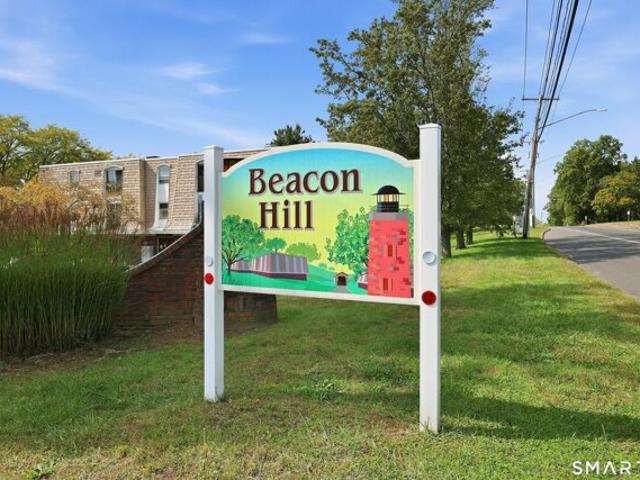 Condo for sale in Manchester, Capitol Planning Region