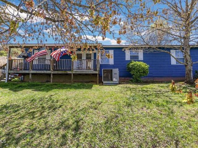House for sale in Jonesville