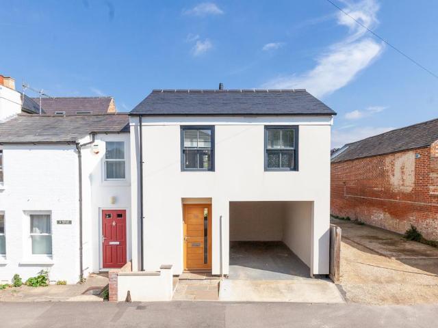 House for rent in The Slade, Oxfordshire