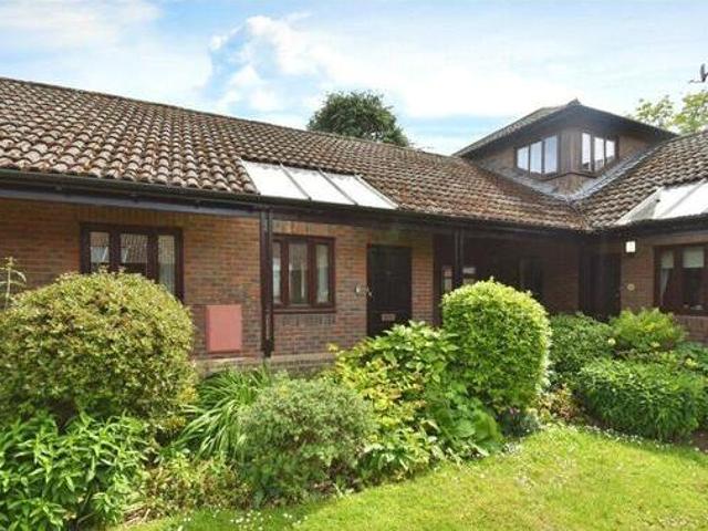 House for sale in Barton Stacey, Hampshire